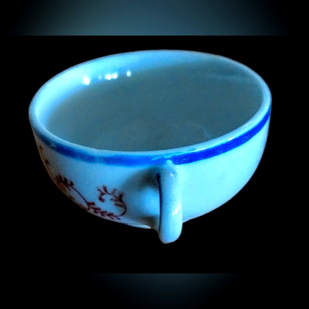 Antique Mini Tea Cup - Picture 4 of 7